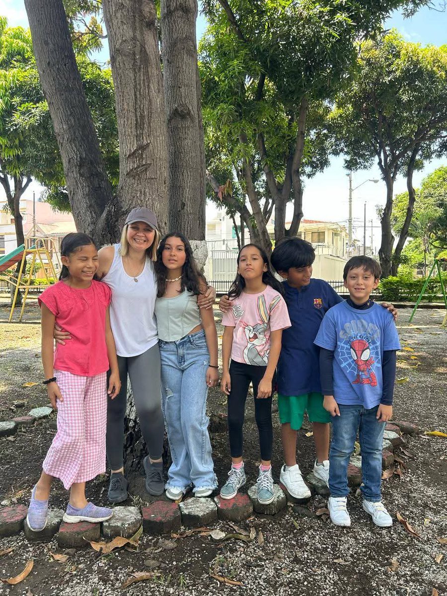 e_comunicar's tweet photo. 🗣️❤️Practica siempre en espacios abiertos y cerrados. Esto te permitirá trabajar la vergüenza social.

@ecomunicar.fundacion https://t.co/Gi6JzyHlJo