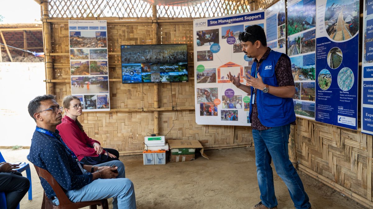 IOMBangladesh's tweet photo. 🌏 Honoured that Ms. @IirisMaatta, Second Secretary, @FinlandinIndia, visited @UNmigration in Cox’s Bazar on 10 April at the LPG distribution site in Camp 4 &amp; Weather-Resistant Shelters in Camp 13. Thank U to Finland's ongoing support! 🇫🇮 #IOM #RohingyaResponse #CoxsBazar https://t.co/CZUEuPQcrV