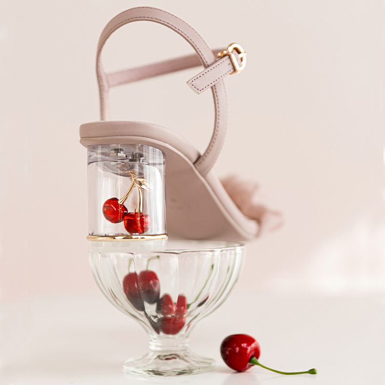 CHERRY COLLECTION】 愛らしさと大人の魅力をひとさじ。 チェリーの