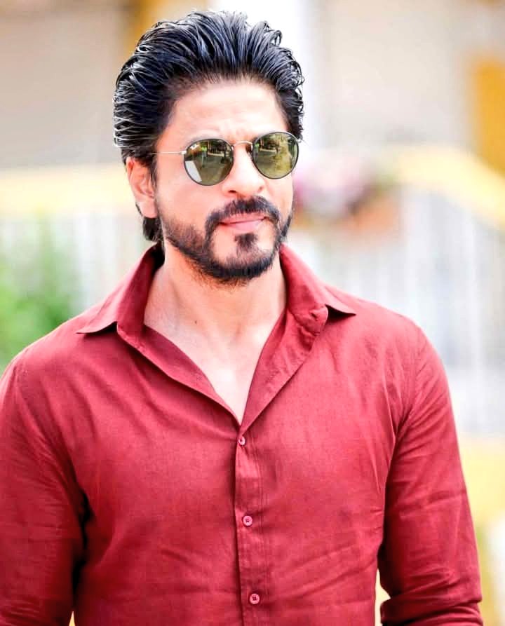 Good morning <a href="/iamsrk/">Shah Rukh Khan</a> &amp; SRKian Have a good Tuesday! ❤️