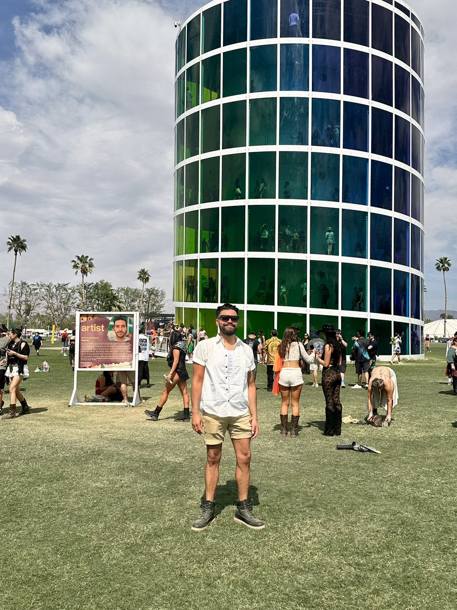a513diaz's tweet photo. #coachella 2025 is in the books! ☀️🌴Luckily our experience was overall great! I know others had a really bad one! Some of my friends waited 12+ hours for camping. Insane. https://t.co/aeN8T9HoCp