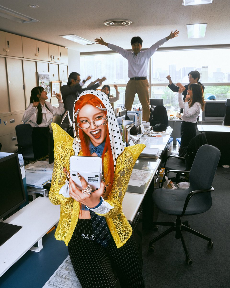 mandumurariki's tweet photo. 프로덕션 인스타에 썸에라 미공개 사진... 너무좋다 https://t.co/XTvG0WGnV1