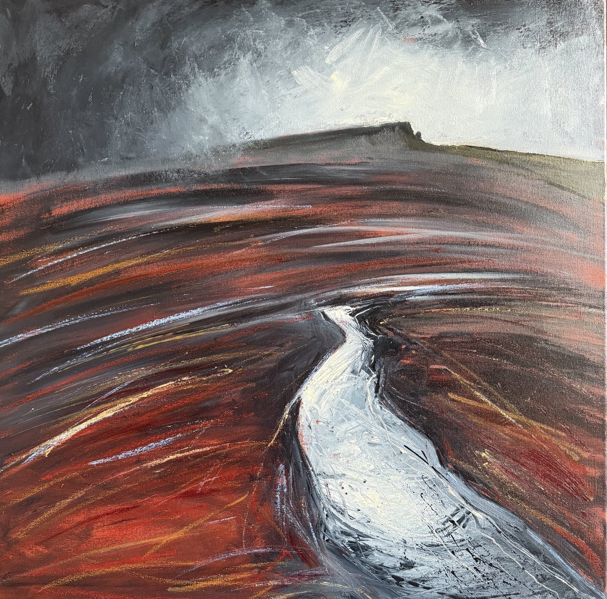 staithesartist's tweet image. Beginning to add touches of #colour with #pigmentsticks Rain Over #HiggerTor #Derbyshire #PeakDistrict #oils #landscape 30x30” #blockcanvas