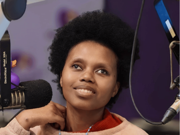 COMMUNITY: Philadelphia Mkhondwane (33) receives R50k donation towards AI cutting-edge glasses

Radio host, Martin Bester &amp; his team donated to Mkhondwane who a few years ago contracted central nervous system tuberculosis, leaving her blind.
zimoja.co.za