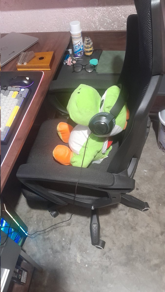 1. Fondo de pantalla
2. Ultima canción escuchada
3. 7ma foto de galeria o dibujo guardado :3

Etiquetas: Nobody xP 
No soy de esto