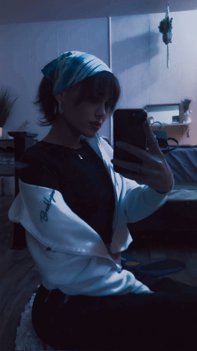 2brazybrat's tweet photo. I need suggestions on stuff I should post on here I am CLUELESS besides my obvious promotion. Drop below pwtty pls🥹🫰🏼 #follow #onlyfans #sellingcontent #suggestions https://t.co/b7N6O4IcZA