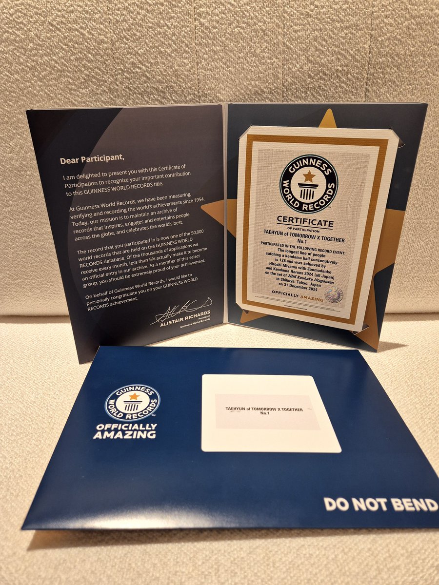 cattyunie's tweet photo. our amazing guiness world record holder!! this is the biggest flex ever he's so cool 🙂‍↕️ https://t.co/TOJIlify86