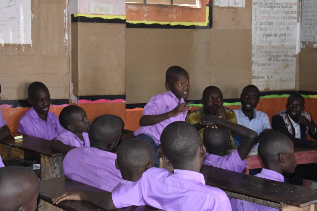 educ_ForAll's tweet image. Every child deserves to be heard. We urge educators to take a keen interest in their voices—because listening empowers, uplifts, and transforms. #EducationForAll @EduCannotWait @TransformingEdu @GPforEducation @Education2030UN @UNGEI @YasmineSherif1 @Youth4ECW @KentPage