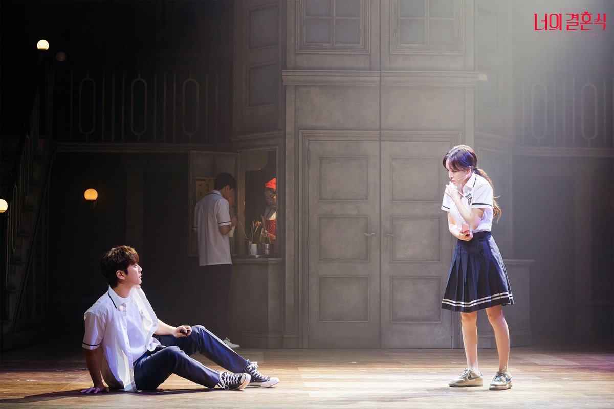 filmkculture's tweet photo. 💗뮤지컬 <너의 결혼식>💗  
👏공연사진 공개👏

"웃음과 행복이 가득한 3초의 힘을 가진 <너의 결혼식>"-jins***-

𝑶𝒏 𝒚𝒐𝒖𝒓 𝒘𝒆𝒅𝒅𝒊𝒏𝒈 𝒅𝒂𝒚  
𝟤𝟢𝟤𝟧.𝟢𝟥.𝟤𝟢-𝟢𝟨.𝟢𝟪
@인터파크 유니플렉스1관 https://t.co/467roXAJw2