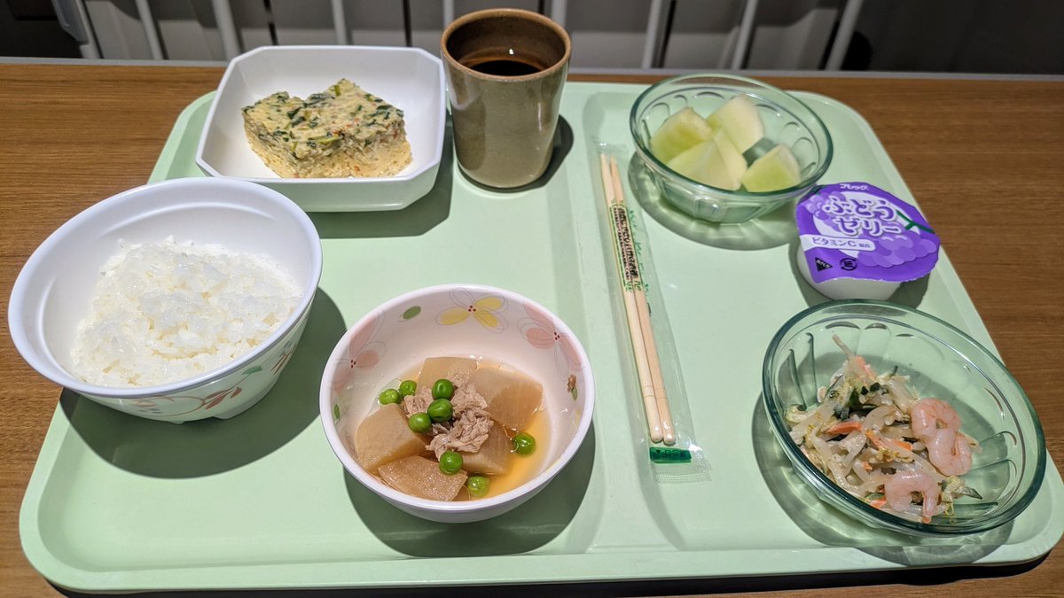 EriMinAdventure's tweet photo. 4/13 Japanese hospital food
#hospitalfood #Japan https://t.co/kGXWAEe0mB