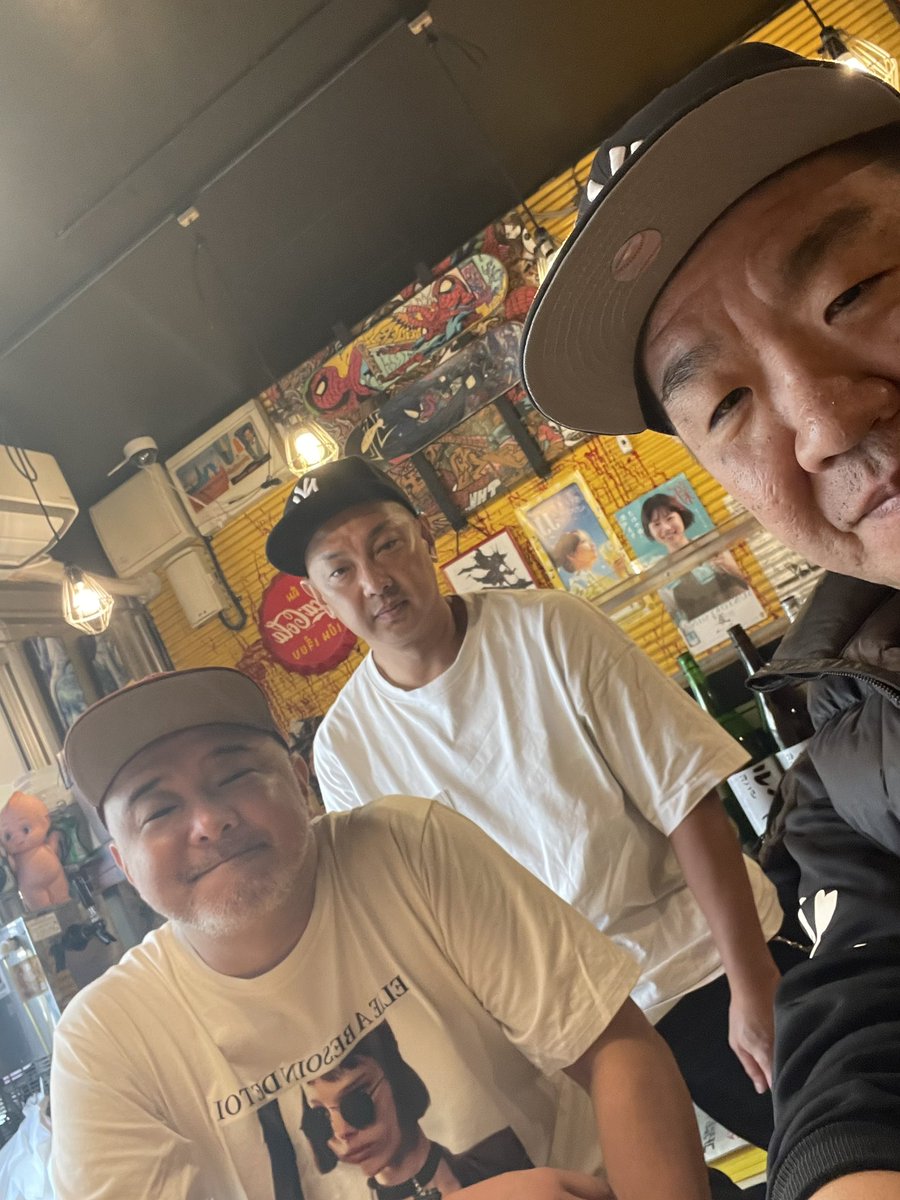 SpiceMarket_09's tweet photo. 【毎月第三火曜15時からは渋谷のラジオ】

渋谷商店部 お店に行こう！
幡ヶ谷・笹塚エリア、本日のゲストは俳優でもあり、昨年4月にオープンした"麺酒家タケイメン"オーナーの"竹井洋介"さんをお迎えして色々とお話お伺いします！

#渋谷のラジオ
#幡ヶ谷
#笹塚
#渋谷区 https://t.co/cCHJAAg6TI