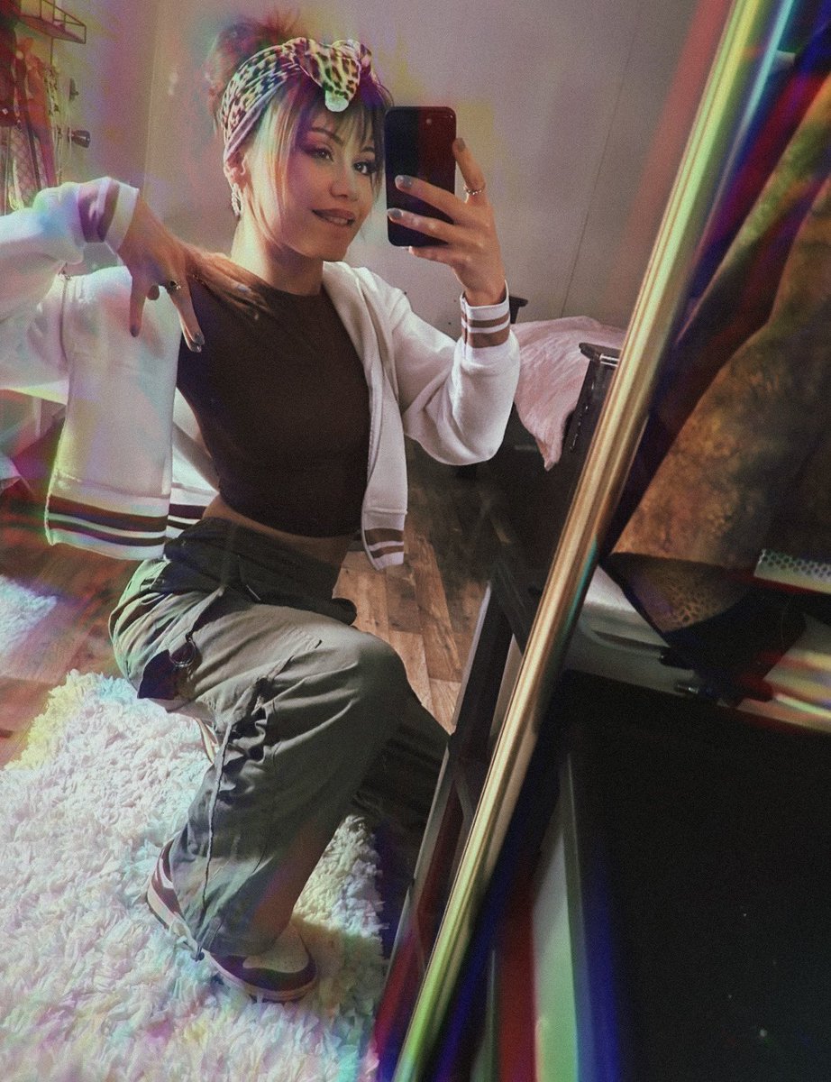2brazybrat's tweet photo. Say something nice. https://t.co/ctEO2dfeFw
