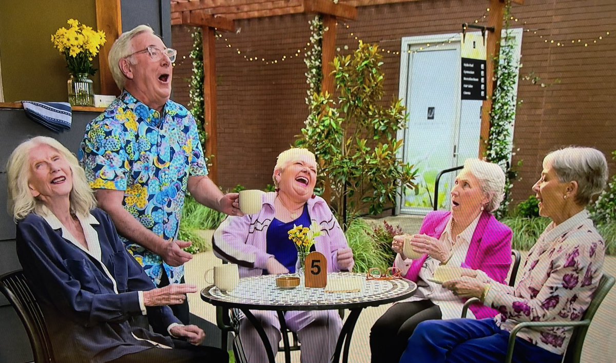 NeighBens tweet media