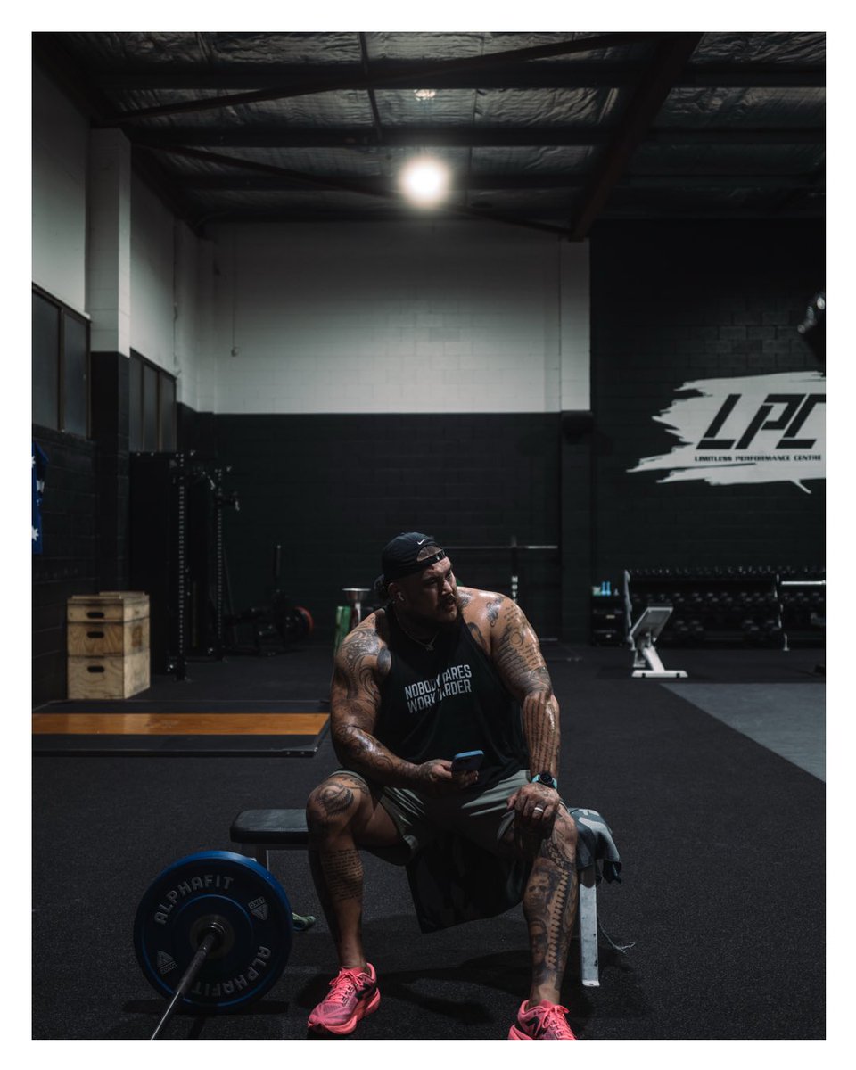 Jesse Williams tweet media