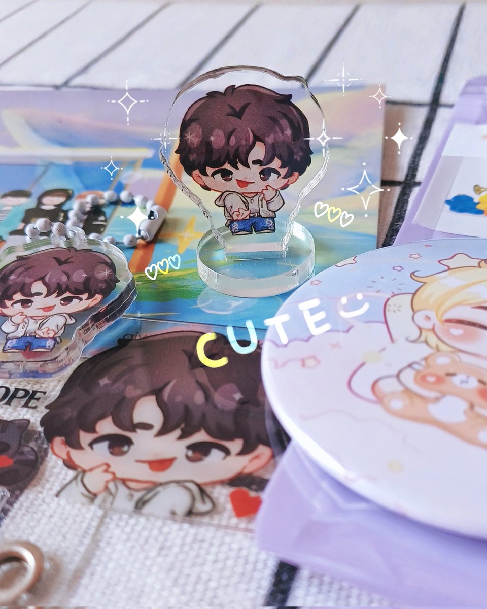 OctopuzyC's tweet photo. Project by #Skylab_giveaway
เพิ่งได้แกะพัสดุค่า♡ ปุ๊กปิ๊กเต็มกล่องเลยยย ทั้งพิโฮปทั้งน้องแท แถมมีโปสการ์ดBTS BUS STOP🌨🚍☁️ น่ารักสดใสมาด้วย ขอบคุณนะคะ♡
#OCTOCATZROOM #OCTOUNBOX https://t.co/pjYXt3Q2cg