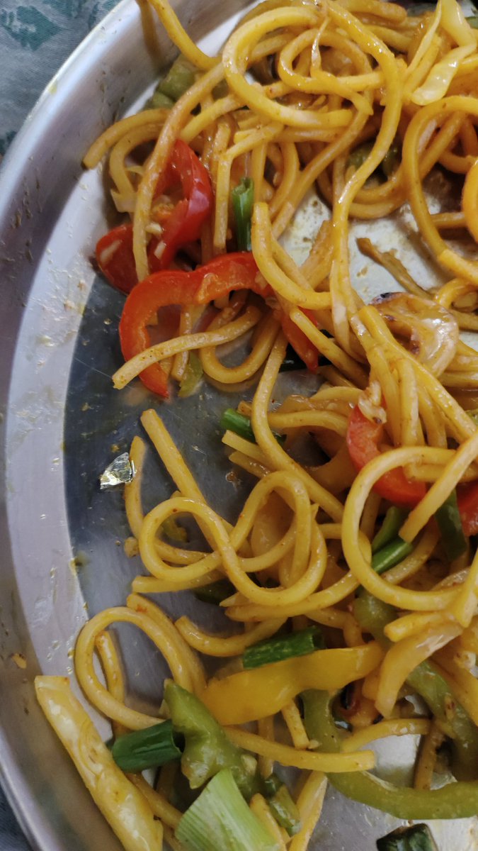 I recently ordered using Swiggy app. And my food contained a piece of foil. When I tried to report they just enede the conversation saying we will get back to you shortly. What kind of customer support is this? <a href="/SwiggyCares/">Swiggy Cares</a> <a href="/Swiggy/">Swiggy</a>