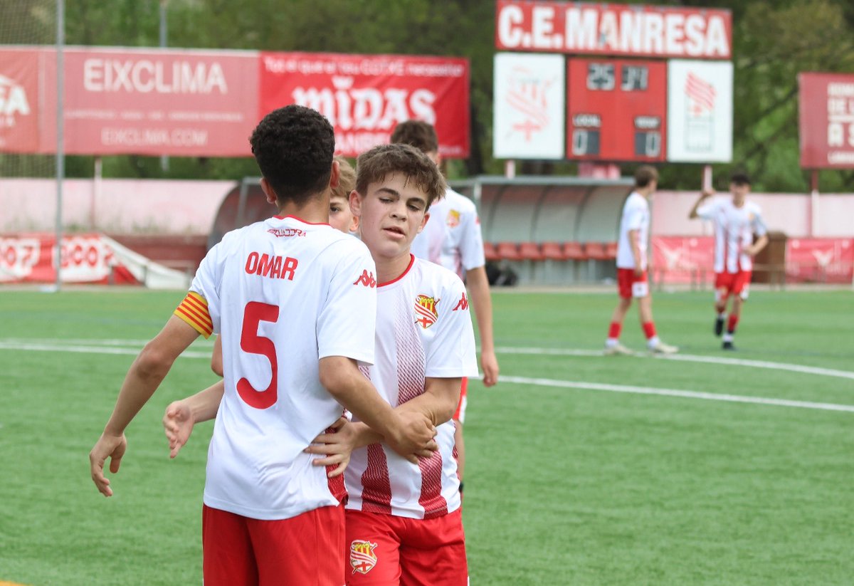 Cemanresa1906's tweet photo. 𝑬𝑲𝑰𝑷 𝑰 𝑬𝑺𝑬𝑴 𝑷𝑹𝑬𝑺𝑬𝑵𝑻𝑨…

🔴⚪️ El reportatge de la setmana… amb la victòria manresana del S14A per 4-0 contra el Joanenc.

➕ fotos al nostre Instagram.

📸 @jbielphoto

#FutBaseCEM https://t.co/s5vs6bcAHt