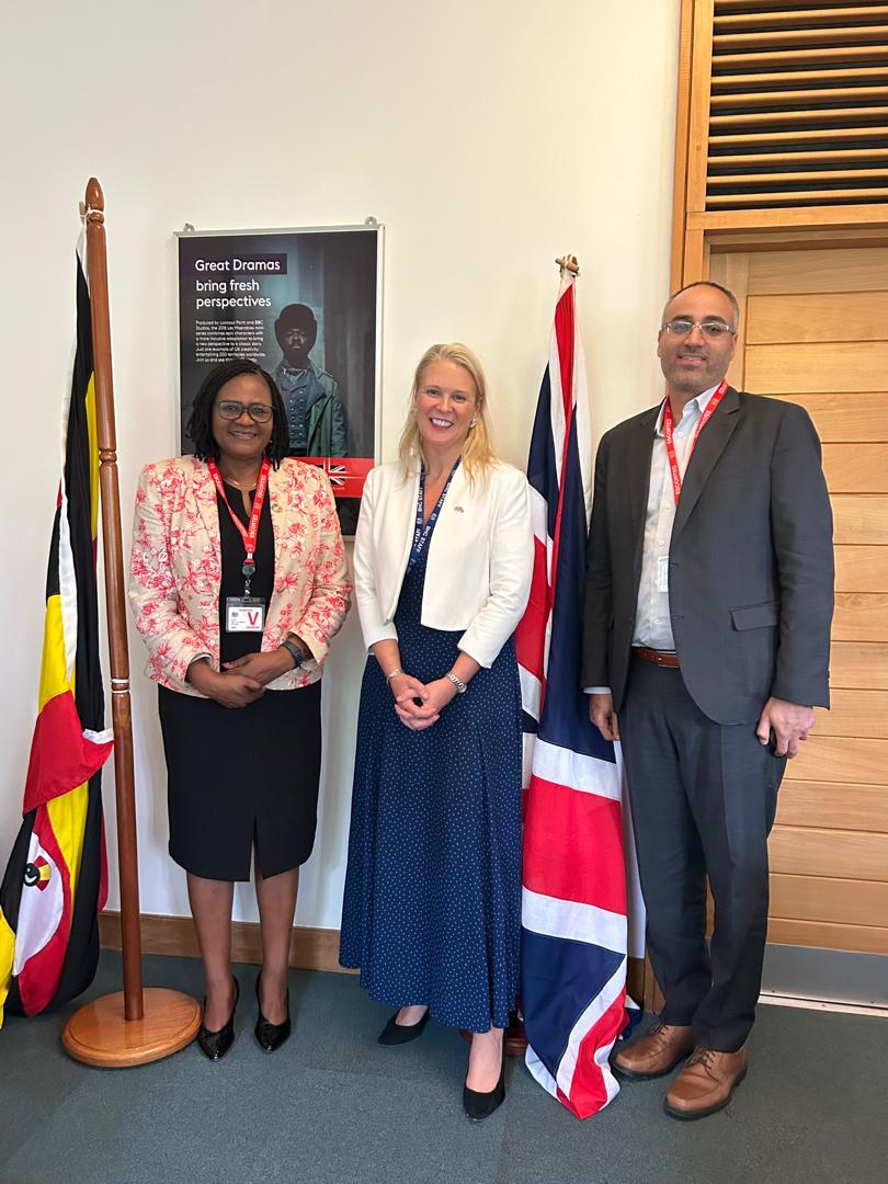 Gift Malunga (@giftmalunga3) on Twitter photo Had a productive meeting with the British High Commissioner <a href="/LisaJChesney/">Lisa Chesney</a>. We explored ways to deepen our partnership on sexual & reproductive health & rights, with a strong focus on family planning. Grateful for the engagement & looking forward to continued collaboration. Had a productive meeting with the British High Commissioner <a href="/LisaJChesney/">Lisa Chesney</a>. We explored ways to deepen our partnership on sexual & reproductive health & rights, with a strong focus on family planning. Grateful for the engagement & looking forward to continued collaboration.