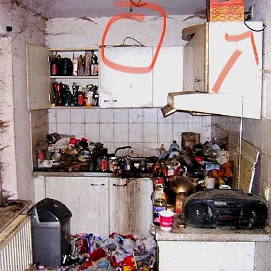 SILBER-FRAU tweet media