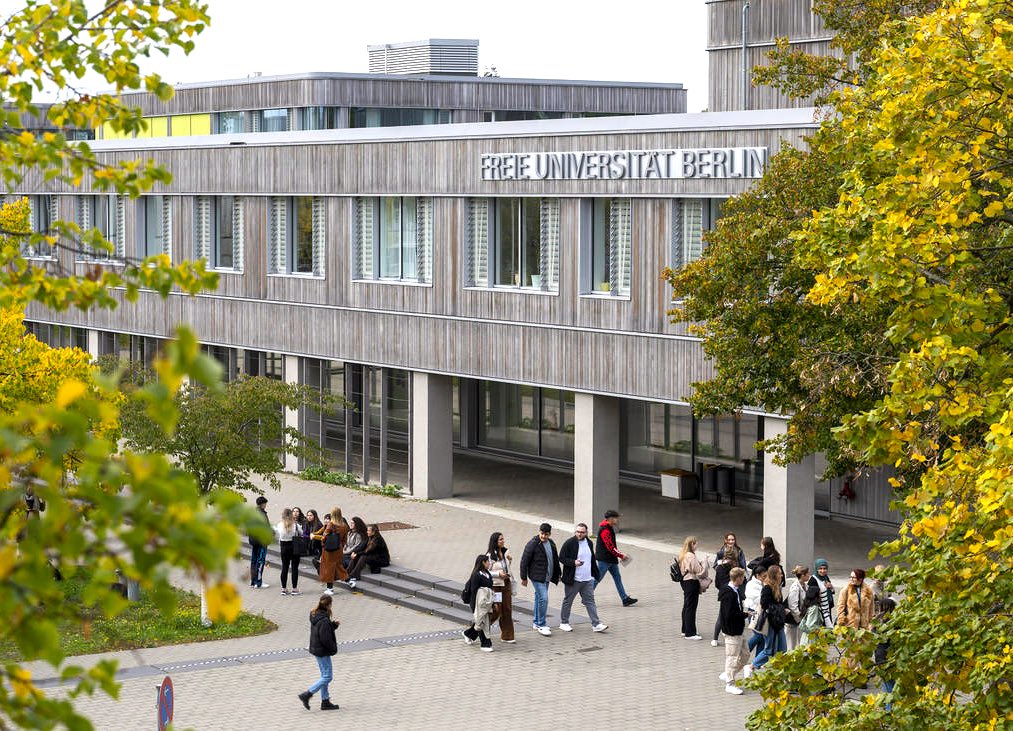 The Chinese University of Hong Kong, Shenzhen (@cuhksz) on Twitter photo We are proud to share that 7 out of 10 global recipients of the Freie Universität Berlin International Summer and Winter University (<a href="/fubis_berlin/">FUBiS</a>) - Summer Programme Scholarships are from <a href="/cuhksz/">The Chinese University of Hong Kong, Shenzhen</a> ! 🎉👏
Congratulations to these outstanding students! 🌍📚
#cuhkszglobal We are proud to share that 7 out of 10 global recipients of the Freie Universität Berlin International Summer and Winter University (<a href="/fubis_berlin/">FUBiS</a>) - Summer Programme Scholarships are from <a href="/cuhksz/">The Chinese University of Hong Kong, Shenzhen</a> ! 🎉👏
Congratulations to these outstanding students! 🌍📚
#cuhkszglobal