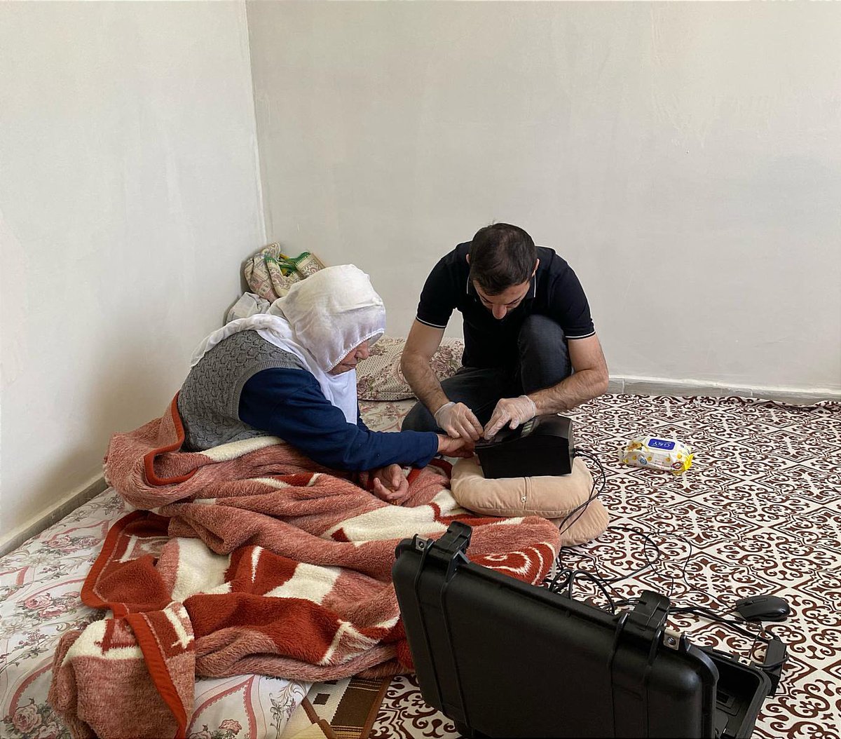hani_nufus's tweet photo. #AdresteNüfusHizmeti kapsamında Müdürlüğümüze gelemeyen kıymetli büyüklerimizin kimlik kartı müracaatlarını adreslerinde alıyoruz. #sizbizegelemiyorsanızbizsizegeliriz
#Hayatınızınheranında
@TCNufus @dbakirvalilik @cagriavci_ @HaniKaymakamlik https://t.co/uJ6L89wjvV