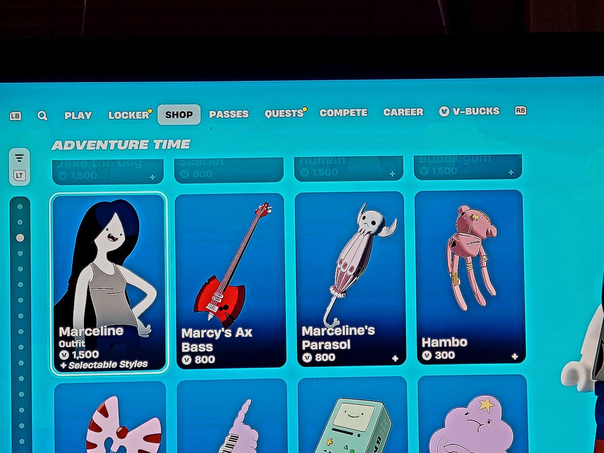 Otacon_Magoo's tweet photo. @Finn_the_pony now in fortnite, adventure time is there until April 21st https://t.co/AdSwff35rU