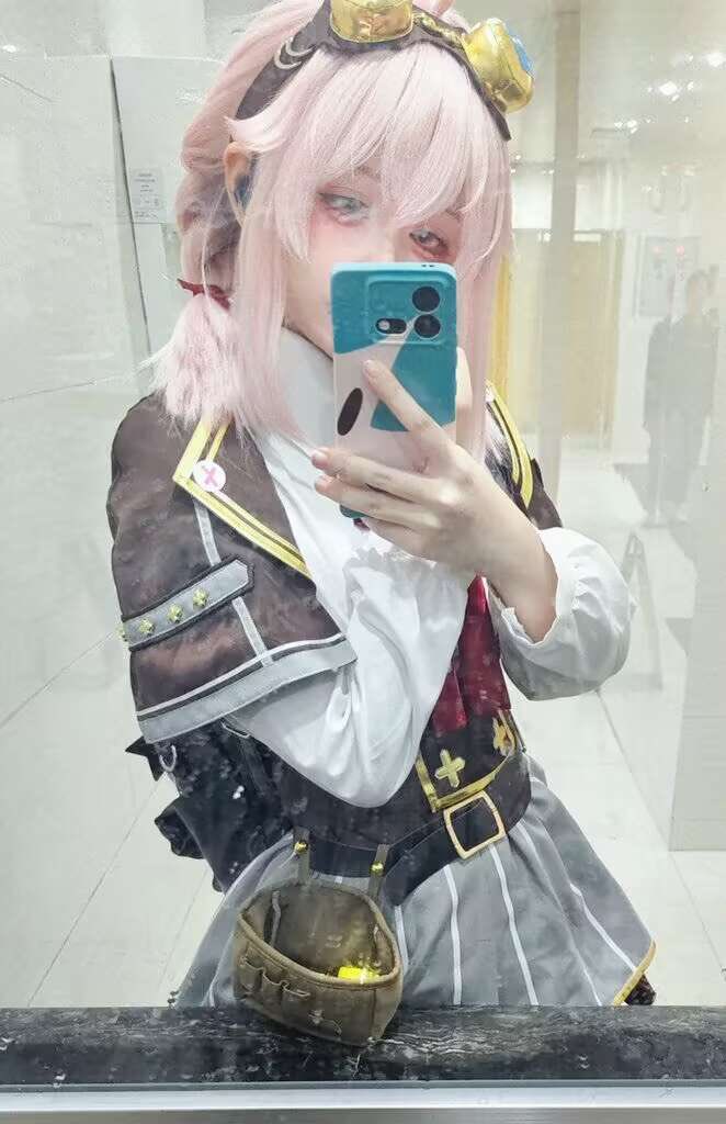 嗯嗯好
#伪娘 #男娘 #cos #ts