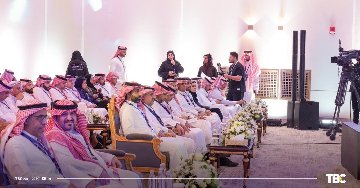 خلال اليومين الماضية، شاركت #شركة_تطوير_للمباني (TBC) في معرض ومؤتمر #EDGEx، الحدث الرائد الذي يجمع نخبة من خبراء التعليم ومطوريه، لاستعراض مستقبل التعليم والابتكار في البيئات التعليمية.
تأتي هذه المشاركة ضمن التزام الشركة بدورها المحوري كذراع تنفيذي لوزارة التعليم، وحرصها على