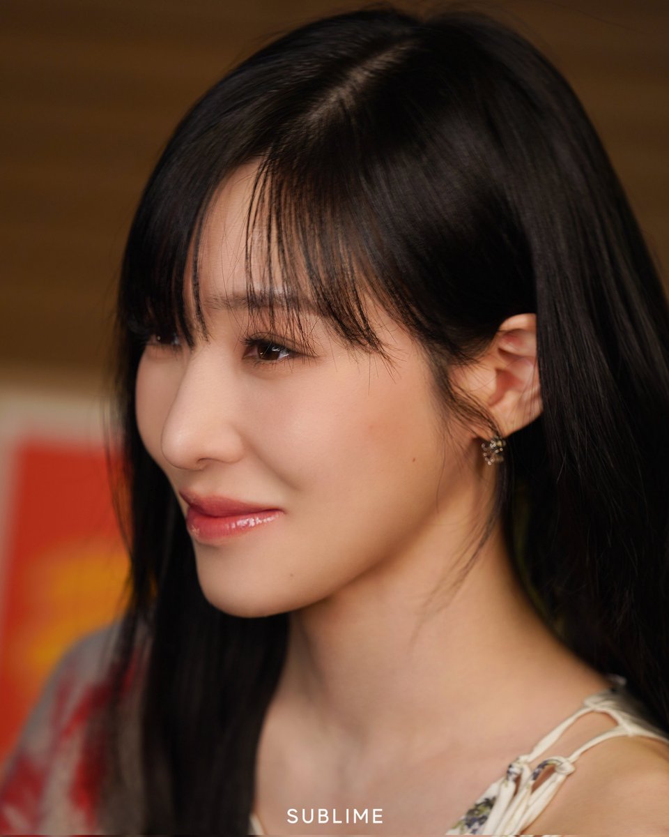 Tiffany Young tweet media