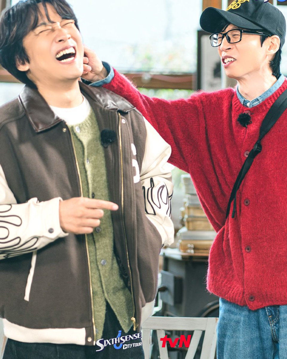 tvN_Asia's tweet photo. #ChaTaeHyun and IVE’s #Rei bring laughs, charm, and a perfect send-off to the season! 📸✨
#tvNAsia #BestKoreanEntertainment #SixthSense #SixthSenseCityTour #YooJaeSeok #SongEunI #GoKyungPyo #Mimi #식스센스 #식스센스시티투어 #유재석 #송은이 #고경표 #미미 https://t.co/3uFEVEdnBf