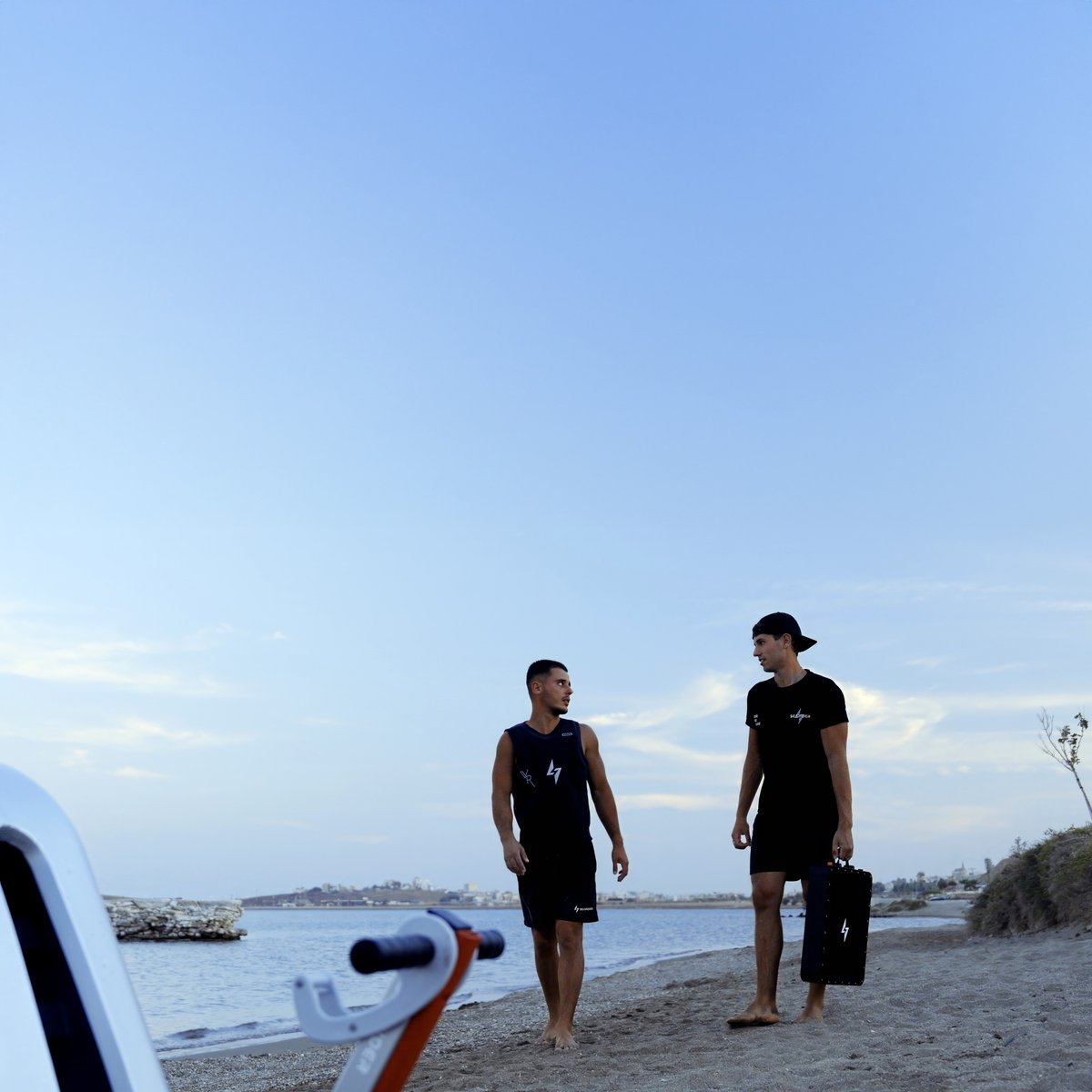 SeaRider24's tweet photo. Regular jet skis: bulky, slow to charge, outdated.
Searider: light, electric, reactive and ready to swap batteries in seconds. ⚡
The future rides different.

#RideTheFuture https://t.co/rHJ0rJwtne