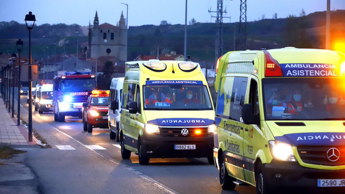 Tes_Cyl_112's tweet image. 900€ al mes de diferencia en el sueldo de un #TES de CyL con respecto los #TES del País Vasco.

Nuestros #SVB sin Lucas para #RCP, sin protocolos para #ICTUS

@Salud_JCYL y @sacyl seguimos con el mantra de los años 80 “carga y corre” y estamos en 2025. No os da vergüenza