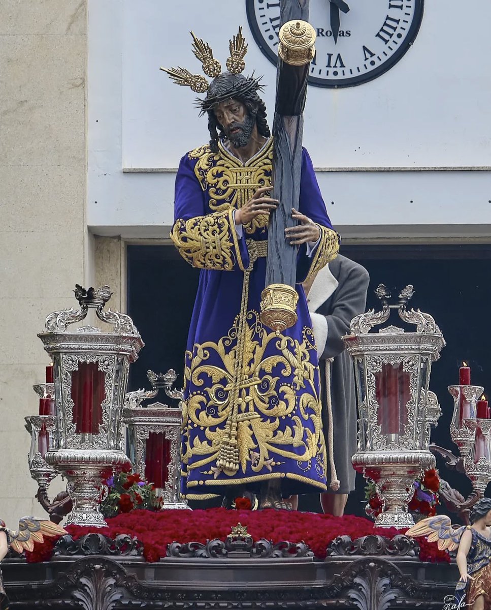 alvprior's tweet photo. Un nuevo Martes Santo nos espera, solo queda disfrutar del dia de hoy, desear a mi hermandad de @PasionDHoficial una fructífera estación de penitencia. https://t.co/r81jDX72xP