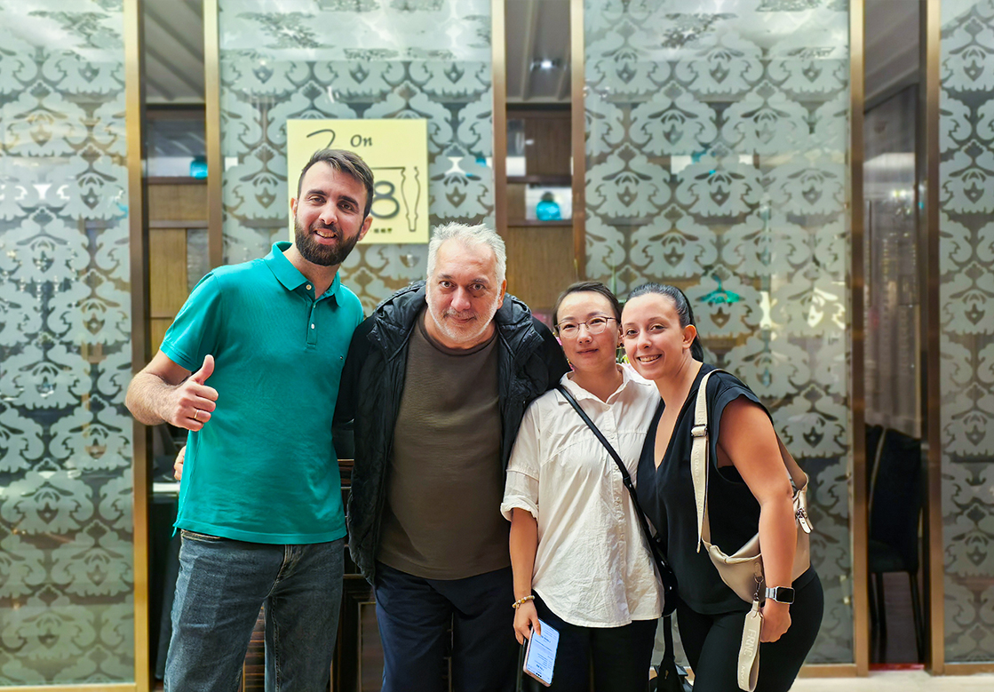 hoffeehouseware's tweet image. Our team’s trade show experience brings extensive expertise in custom barware &amp;amp; coffee supplies! 🍸☕ Contact us today at zelda@hoffee-houseware.com 🌟 #custombarware #oemservices #wholesalepricing