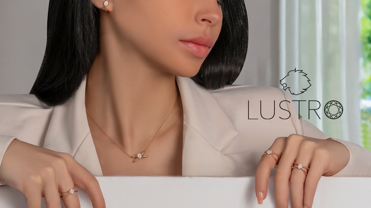 خواتم ستيلاروزا الجديدة
تألّق ينبض بالحركة

THE NEW STELLAROSA RINGS
SPARKLE IN MOTION