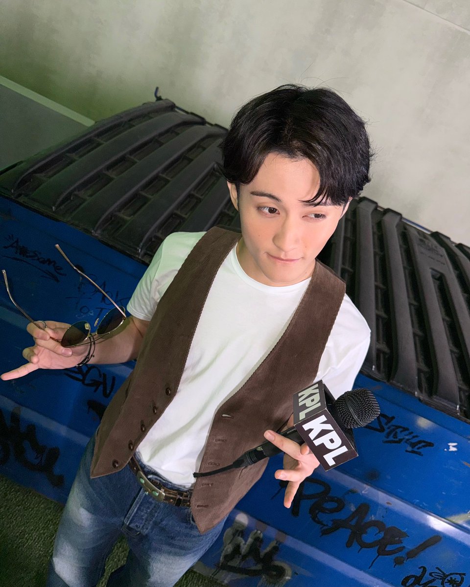 📟 📟 📟

#MARK #마크 #MARK_1999
#NCT #NCT127 #NCTDREAM