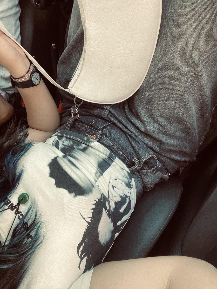 ☻𝐑0𝐛𝐲 $𝐭𝐲𝐥𝐞𝐬☻ (@crybabyzoee) on Twitter photo Somos yo y mi Top Favorito de la Colección de <a href="/JosDice/">Jos Canela</a> contra el mundo💞💞💞
#JOSCANELAxMALAYERBA Somos yo y mi Top Favorito de la Colección de <a href="/JosDice/">Jos Canela</a> contra el mundo💞💞💞
#JOSCANELAxMALAYERBA
