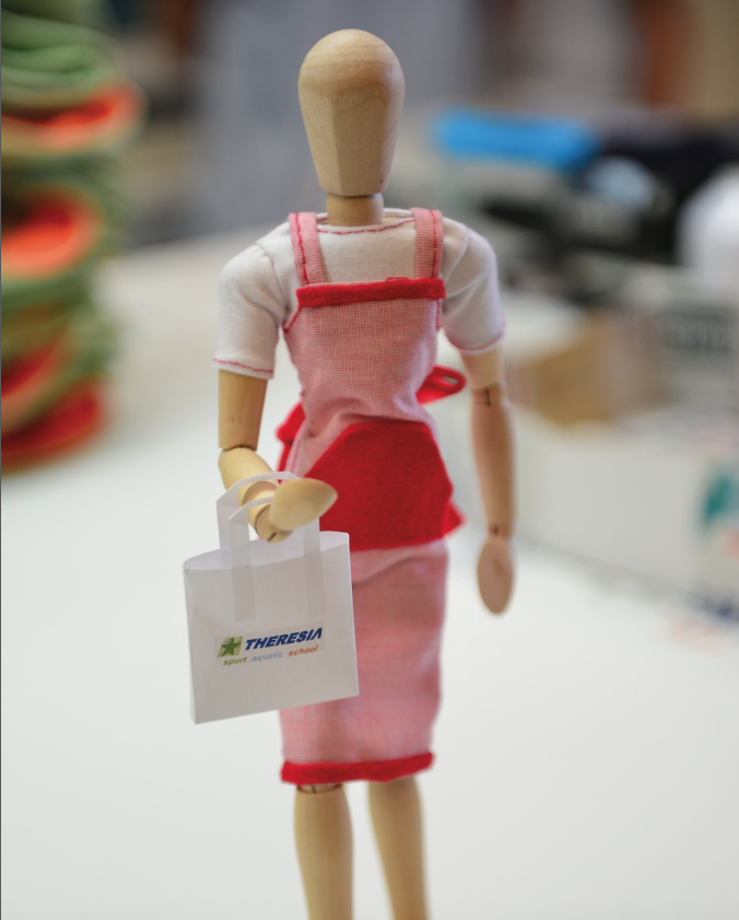 En cada prenda que fabricamos, combinamos seis pilares fundamentales: servicio y gestión integral, atención cercana, rentabilidad, diseño de alta calidad, experiencia y adaptabilidad.

#UniformeOnline #ZapatosEscolares #UniformeEscolar