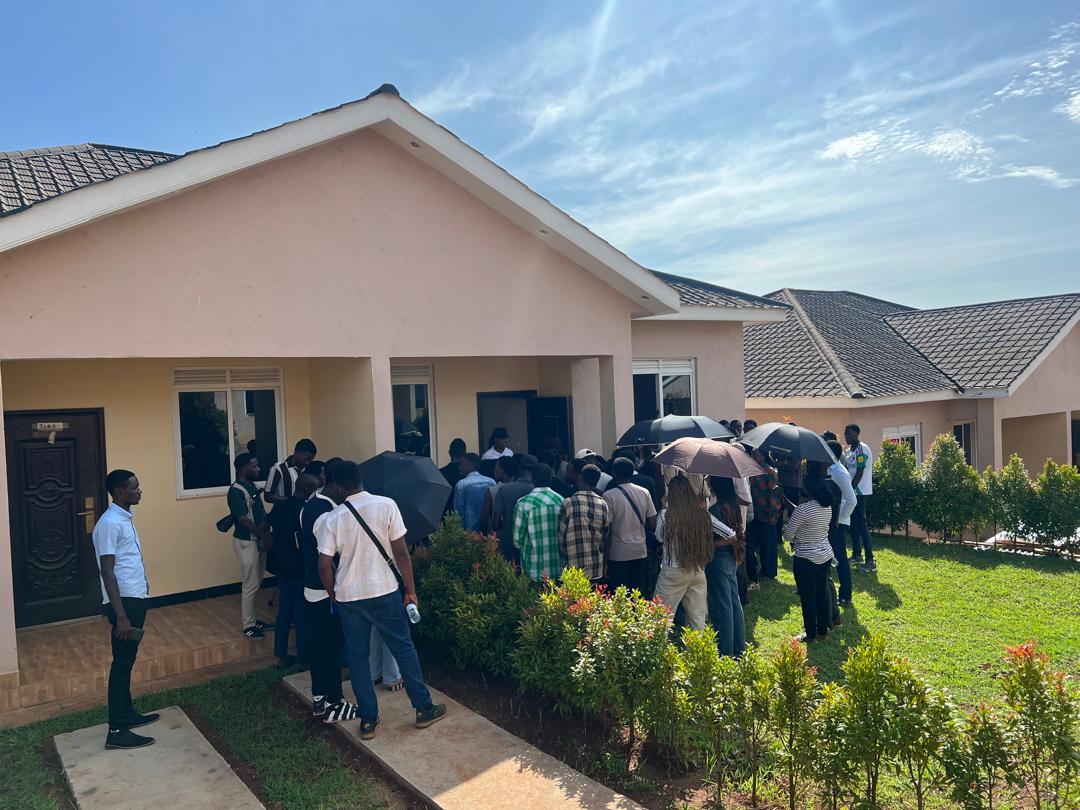 MirembeEstate's tweet photo. Empowering the next gen of real estate leaders! We had a great time hosting the talented Bachelor of Real Estate Management students last week from @OfficialMubs, where we offered them practical insight and a glimpse into the industry's future! 
 #RealEstate #MUBS https://t.co/I1dWZkmSdY