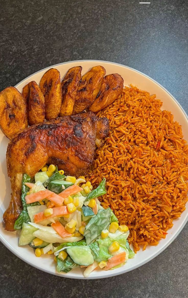 MirolaNigeria's tweet photo. Mirola family💚

Can we buy you breakfast?

If yes, drop your morning  craving 

Remember to Like ❤️ and Repost 🔄 https://t.co/5dVhLC38Iy