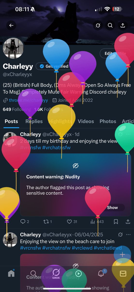 The Balloons have attacked 😋👉👈maybe a gift  for me in my bio #vrchatnsfw