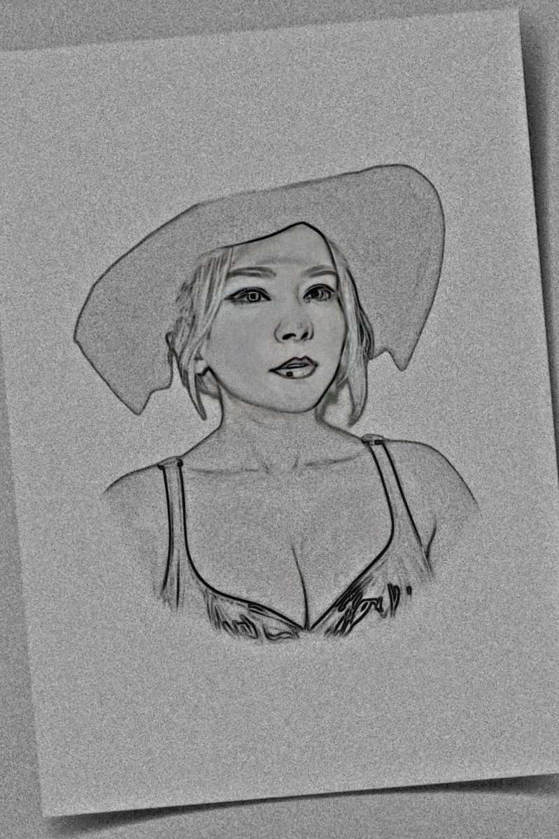 totally__spy's tweet photo. I appreciate when not only losers and gentleman try to impress me, but also talented little boys 
#femdom #art #drawing #portrait #mistress #findom #domme https://t.co/POYL4C4Jcc