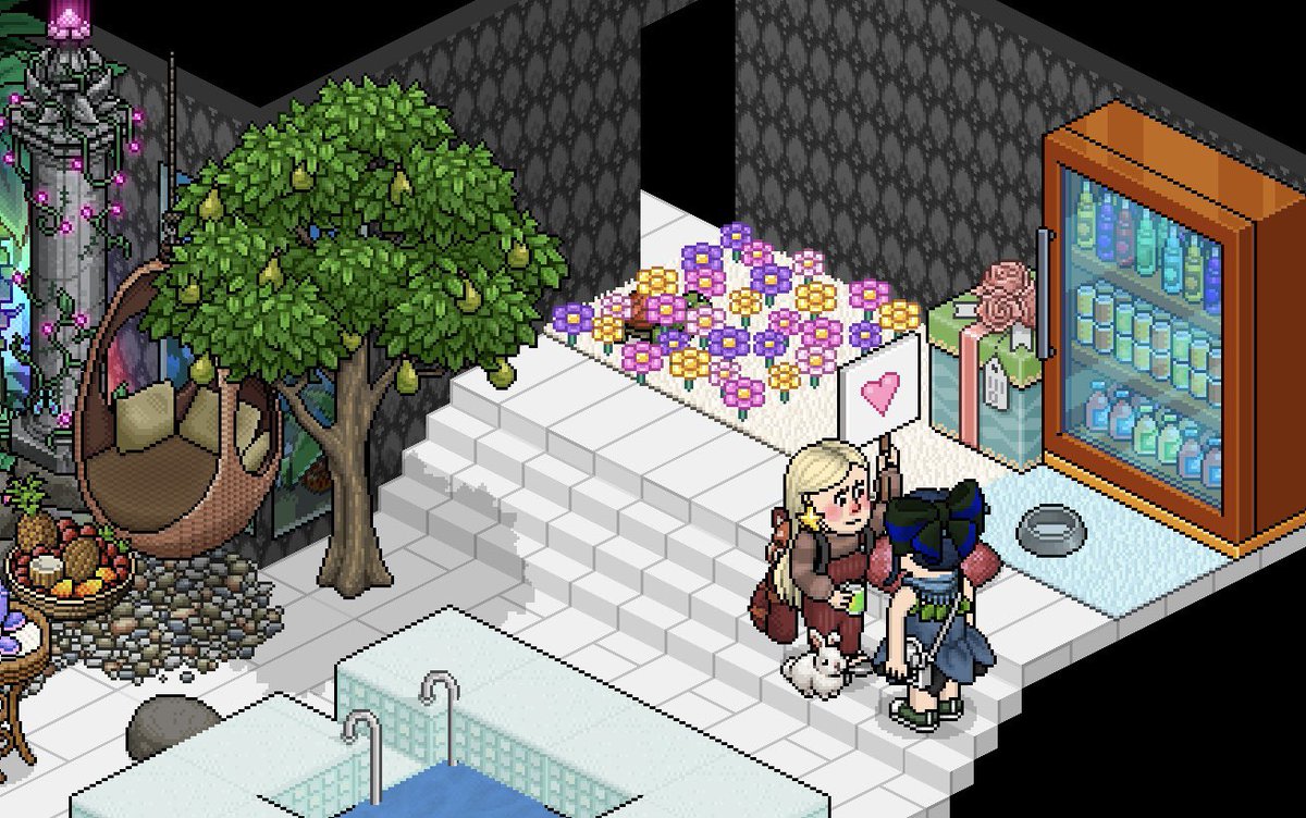 Anallys__'s tweet photo. 🌻 ¡BRILLAS COMO EL SOL, @SunflowerHB_! 🌟

Eres la persona más amable, cálida y talentosa que he conocido en #Habbo. 
Tus palabras siempre llenan el corazón, y tu apoyo es un regalo constante. ¡Mira este detalle increíble que me diste! 🎁💐
Trabajar contigo en #HabboSecurity es una alegría diaria.

 ¡Gracias por ser así de especial! 🌈✨