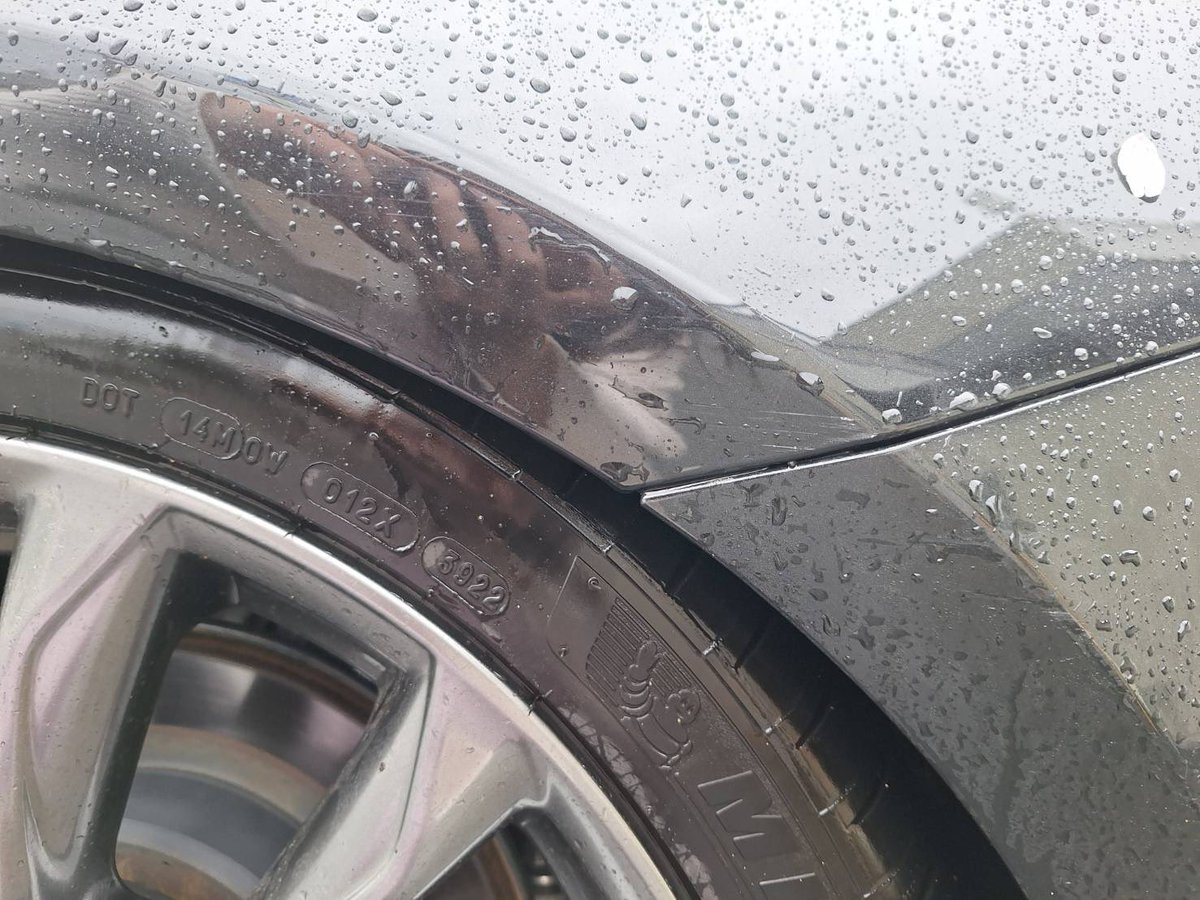 車当てられた、まじ運悪いよなー