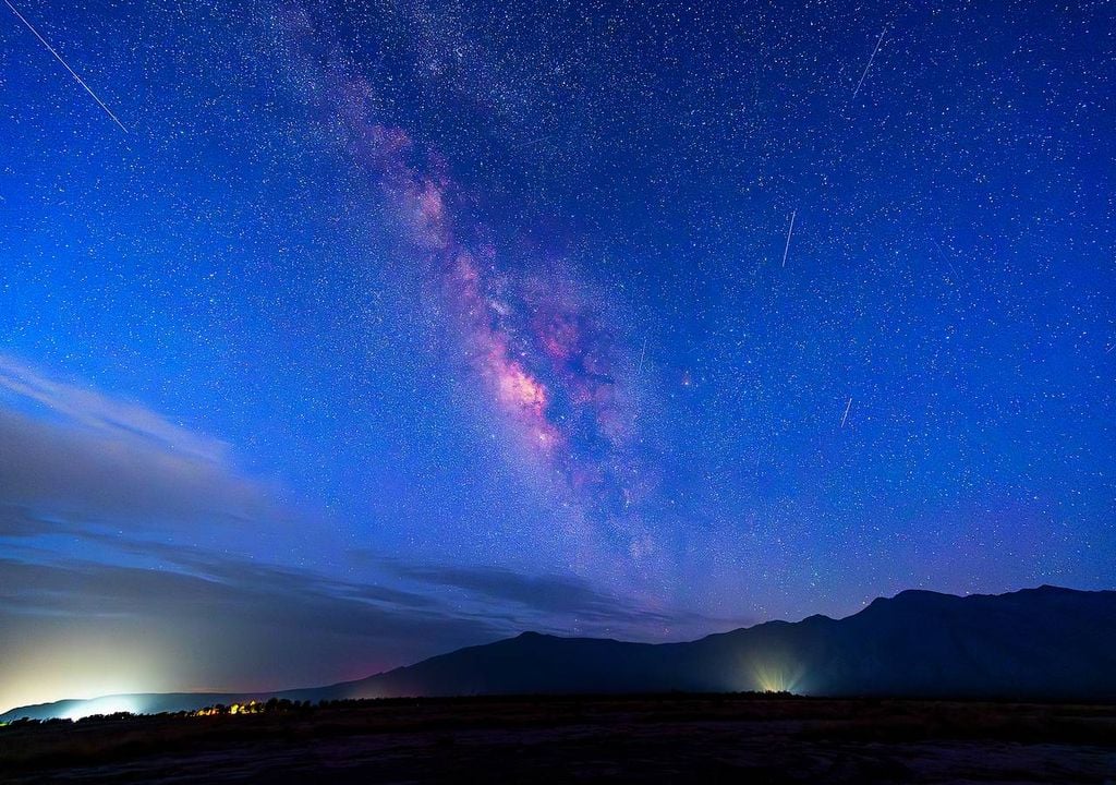 La lluvia de estrellas Líridas está de vuelta: prepárate para mirar al cielo y pedir un deseo Descubre todo sobre la impresionante lluvia de estrellas Líridas de  abril 2025. Prepárate para contemplar el espectáculo celestial.lanavedelmisterio.es/la-lluvia-de-e…