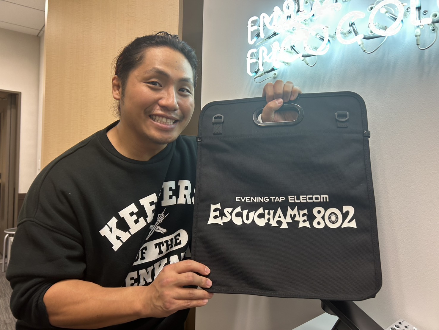 FM802 EVENING TAP on X: FM802 EVENING TAP on X: