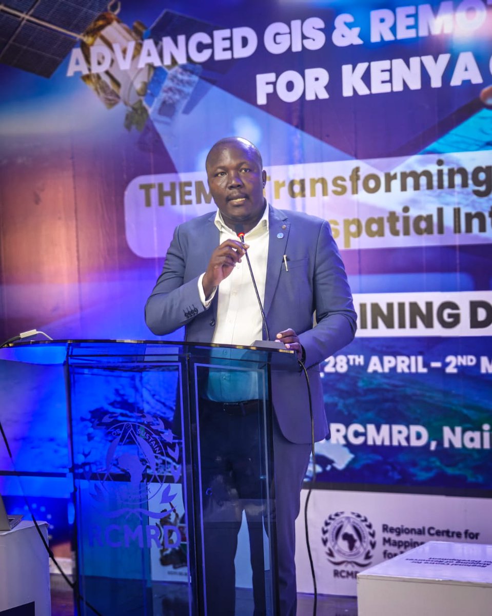 FAOKenya's tweet photo. @FAOKenya, @EUinKenya &๐ฐ๐ชGoK, @Lands_Kenya, @NLC_Kenya & @RCMRD& @KenyaGovernors launched GIS training for all counties under #DigitalLandGovernanceProgramme.
This will empower counties to harness geospatial technology for inclusive land governance, planning & sustainable devt. https://t.co/QJpNScKKhD