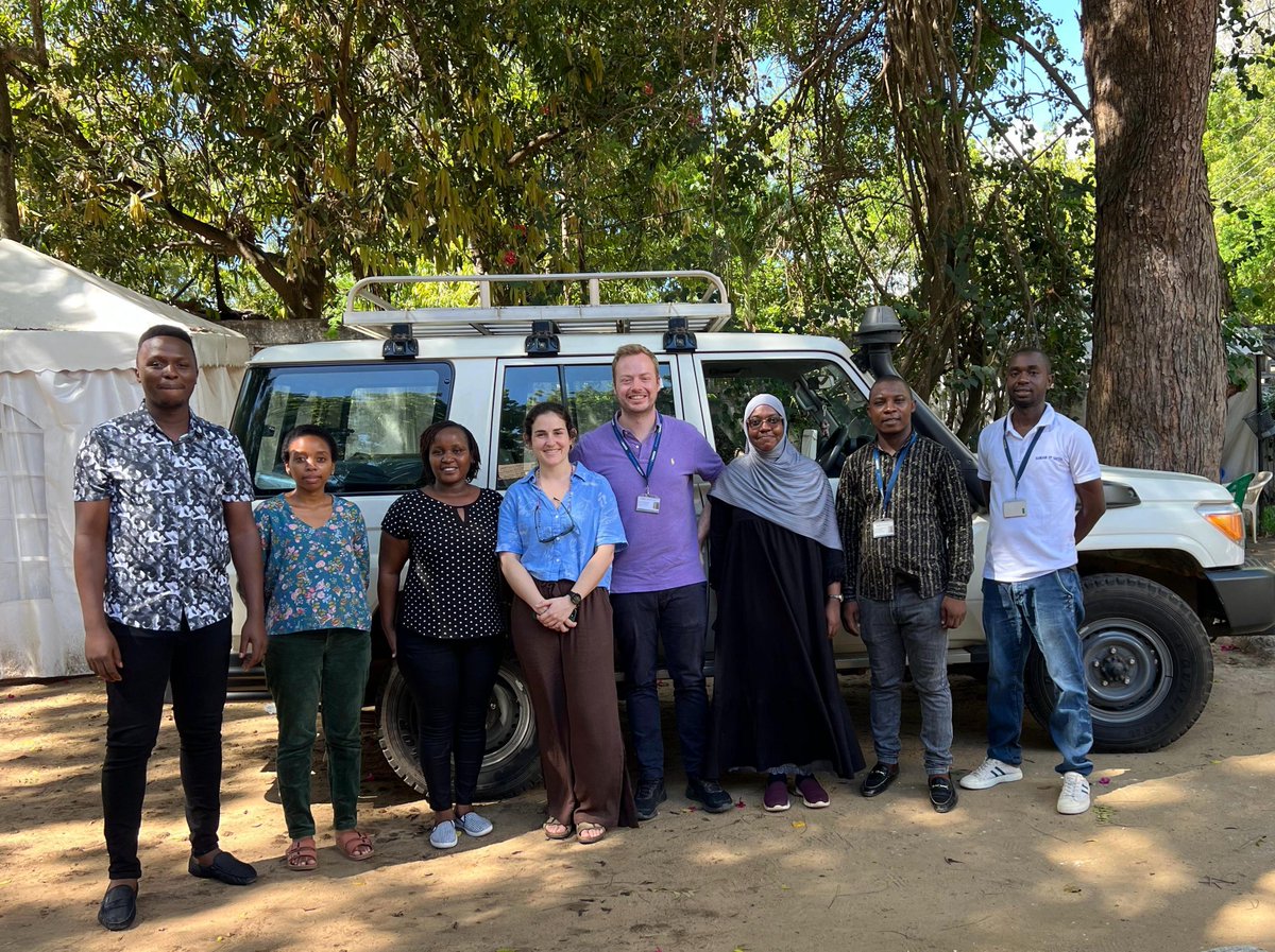 trapcaf_project's tweet photo. Action shots of the Kenya TraPCAf team in Kilifi earlier this month! 🇰🇪

#Parkinsons @movedisorder @ParkinsonDotOrg @PdAvengers @ParkinsonsEU @ParkinsonAfrica @UniofNewcastle https://t.co/McpDxtGmIE