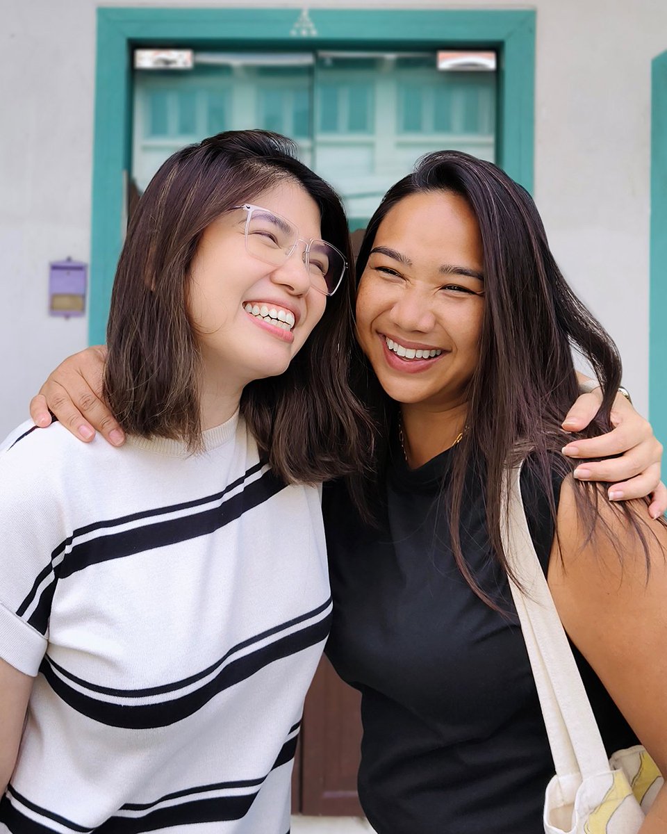ZEISS Camera Lenses (@zeisslenses) on Twitter photo Best friends make life better. 🤗💖
Captured with the <a href="/Vivo_GLOBAL/">vivo Global</a> #V50 using its #ZEISS Multi-Focal Portrait Feature, by photographer Urasha Jakkachaphol.
📸 Enter your portrait to the vivo #VISION+ PhotoAwards now: visionplus.vivo.com/photoawards Best friends make life better. 🤗💖
Captured with the <a href="/Vivo_GLOBAL/">vivo Global</a> #V50 using its #ZEISS Multi-Focal Portrait Feature, by photographer Urasha Jakkachaphol.
📸 Enter your portrait to the vivo #VISION+ PhotoAwards now: visionplus.vivo.com/photoawards