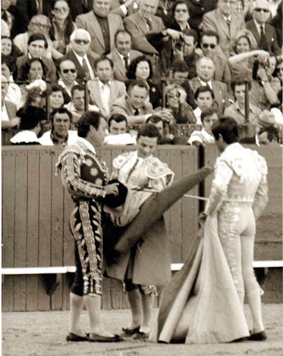 Hoy se cumplen 46 años de mi alternativa en Sevilla...